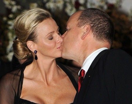 Alberto di Monaco e Charlene: letti separati per la luna di miele?