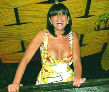 Ana Laura Ribas: 