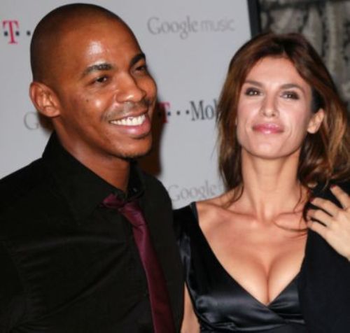 Elisabetta Canalis stufa dei pettegolezzi si sfoga su Twitter