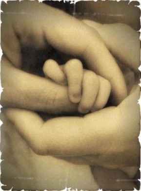 Mia, prime foto figlia di Facchinetti-Marcuzzi