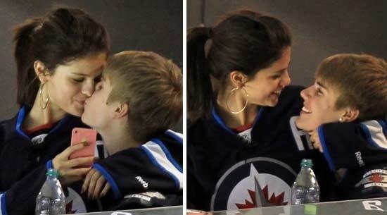 Selena e Justin, baci infuocati