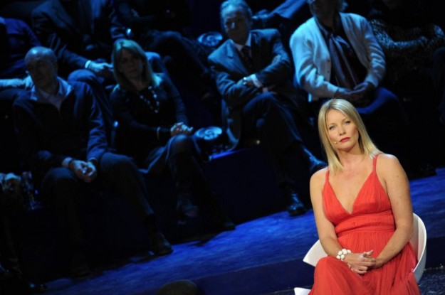 Isola dei famosi ultime notizie: Flavia Vento mostra le gambe e l’intimo [Foto e video]