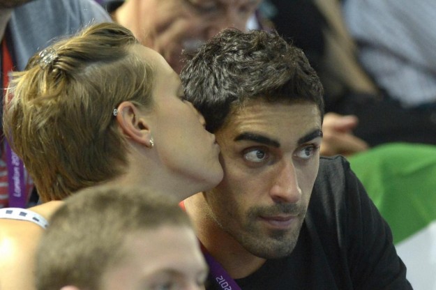 Olimpiadi di Londra, Pellegrini bacia Magnini