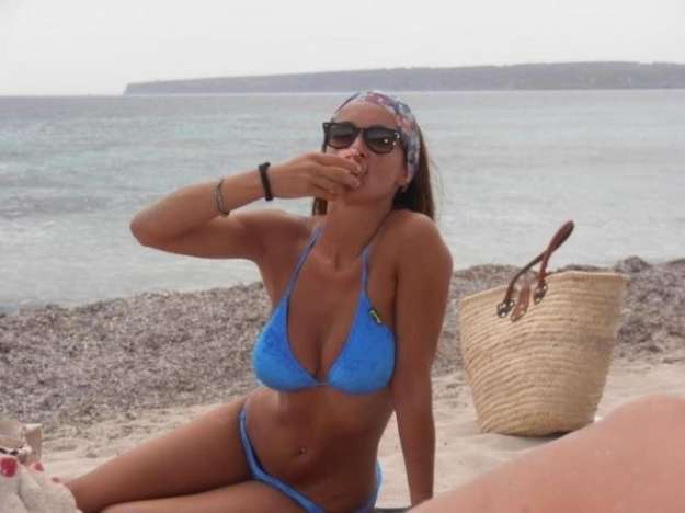 Melita Toniolo in vacanza al mare si gode gli ultimi momenti di relax [FOTO]
