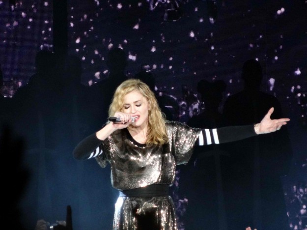Madonna incanta i fan