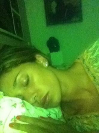 Belen Rodriguez dorme