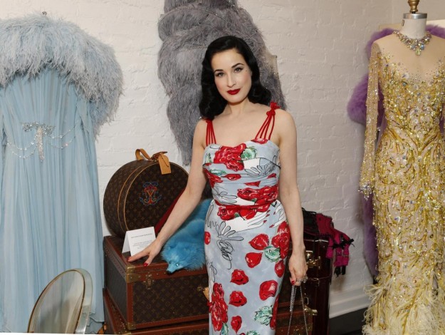 Dita von Teese: le foto della neo stilista