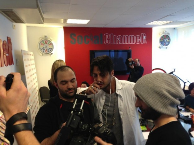 Corona nell'ufficio di Social Channel
