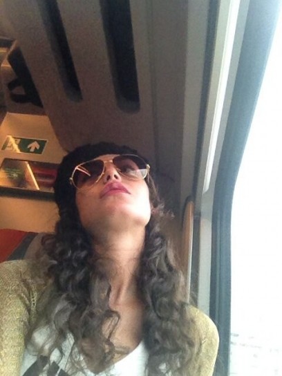 Raffaella in viaggio verso Milano