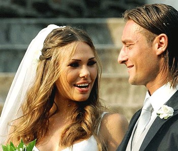 Ilary e Totti ricchi