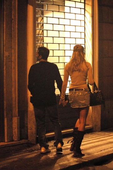 La coppia vip per le vie della Capitale