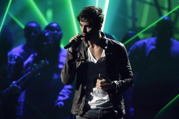 Il cantante spagnolo in concerto