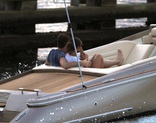 Iker Casillas e Sara Carbonero in barca