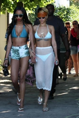 Breve vacanza relax per Rihanna in Polonia