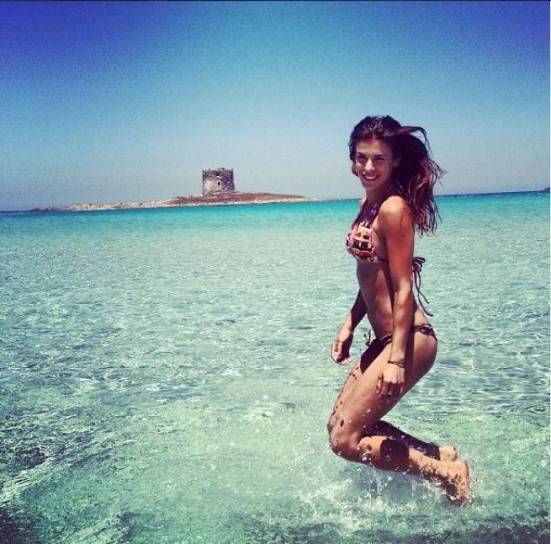 La showgirl in bikini