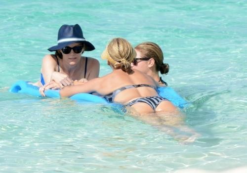 Cameron Diaz, Kate Upton e Leslie Mann parlano in acqua