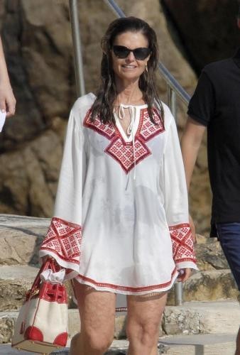 Maria Shriver al mare