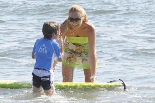 Sorridente con il figlio