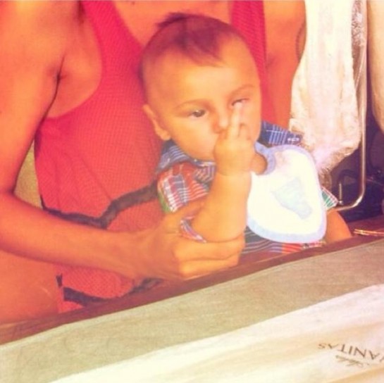 Belen Rodriguez mamma: foto con Santiago