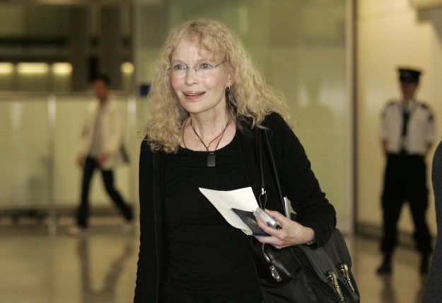 La mamma vip in aeroporto