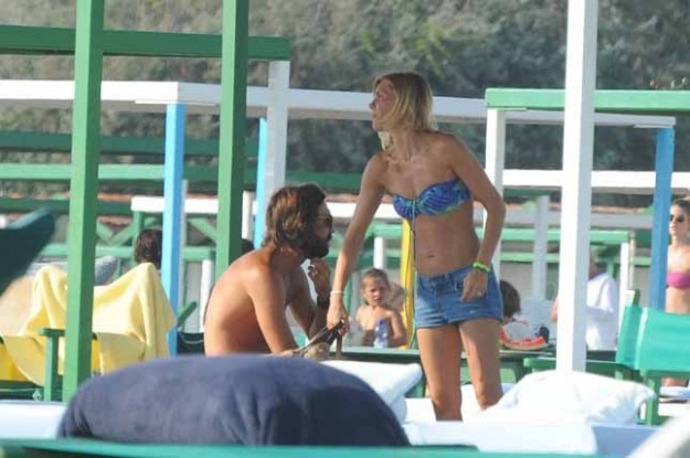 Andrea e Deborah in spiaggia