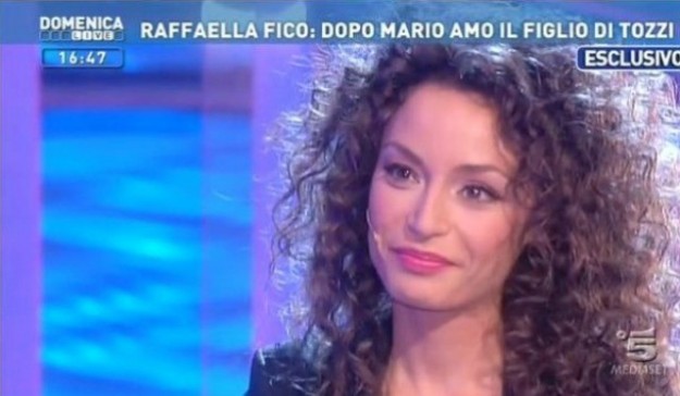 Raffaella Fico parla di Gianluca Tozzi a Domenica Live