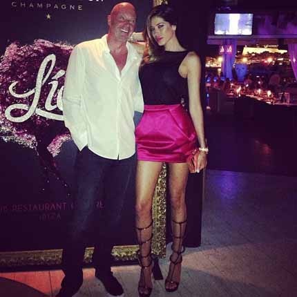 La showgirl venezuelana con Roger Jenkins