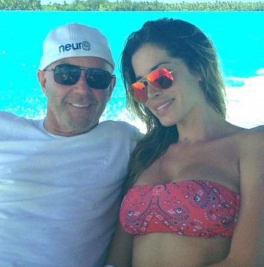 Il sorriso dei due piccioncini vip